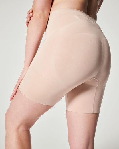 SPANXsculpt™ OnCore Mid-Thigh Short